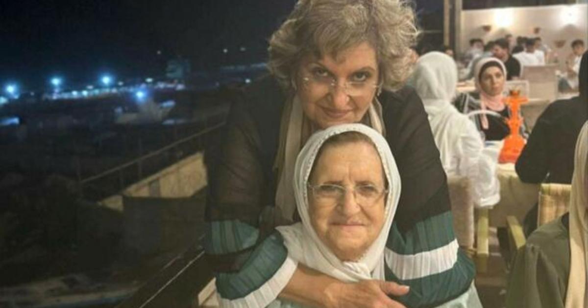 A woman from California who was visiting her mother in Gaza managed to escape during the ongoing war.