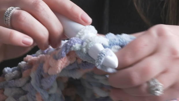 How a woman is taking her own grief and knitting together other families grieving miscarriages