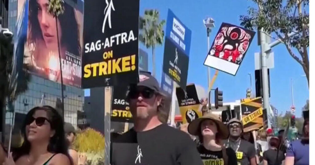 The producers have made a "final" contract offer to SAG-AFTRA, however the strike remains ongoing.