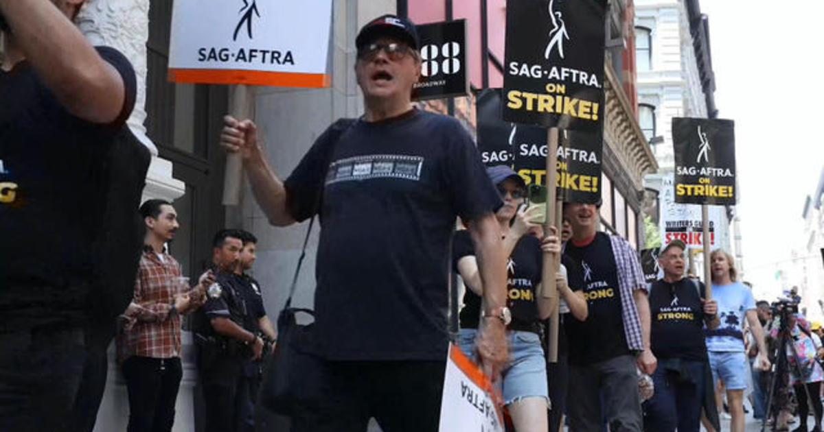 The SAG-AFTRA strike has come to a close after 118 days, as the tentative contract has been approved.