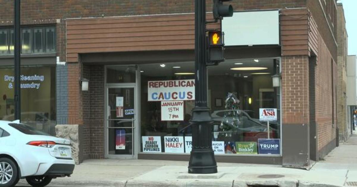 Republican contenders give their last plea to voters ahead of the Iowa caucuses.