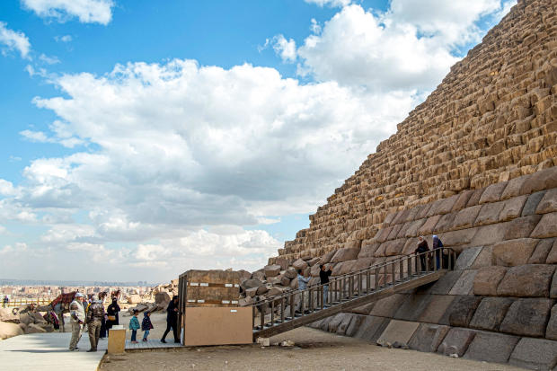 Team planning to rebuild outside of King Menkaure's pyramid in Egypt told "it's an impossible project"