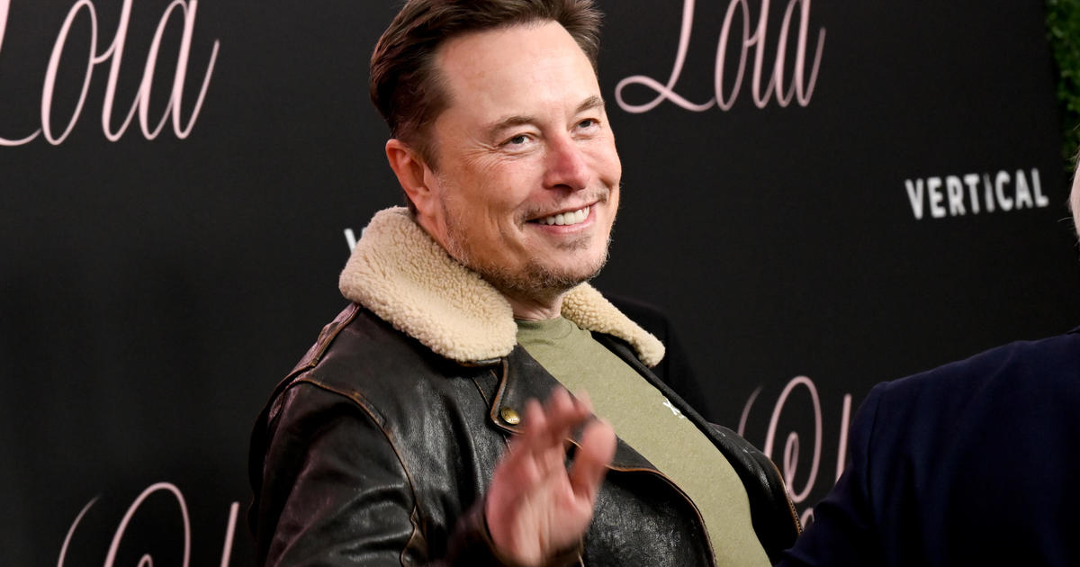 Elon Musk claims that his use of ketamine is beneficial for investors of Tesla Motors.