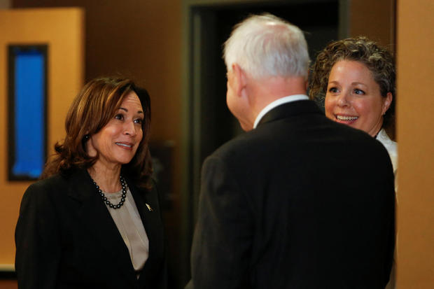 Kamala Harris visits Minnesota clinic that performs abortions: "We are facing a very serious health crisis"