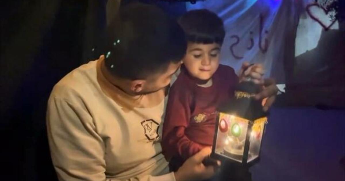 Families work to maintain faith, traditions during Ramadan amid war in Gaza