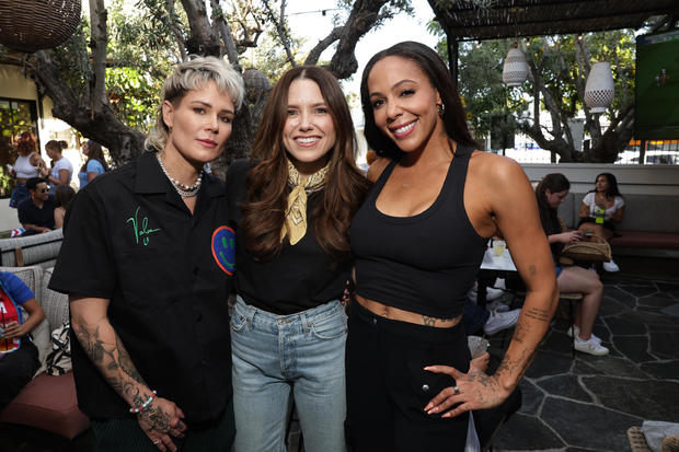 Sophia Bush comes out as queer, confirms relationship with Ashlyn Harris