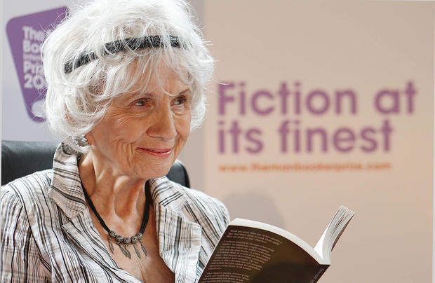 Alice Munro, Nobel laureate revered as short story master, dies at 92