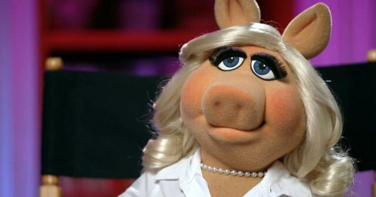 An exclusive interview with Miss Piggy after "Muppets" milestone