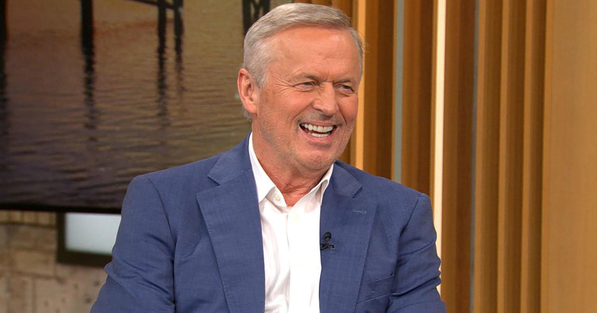 Author John Grisham talks returning to the beach with "Camino Ghosts"