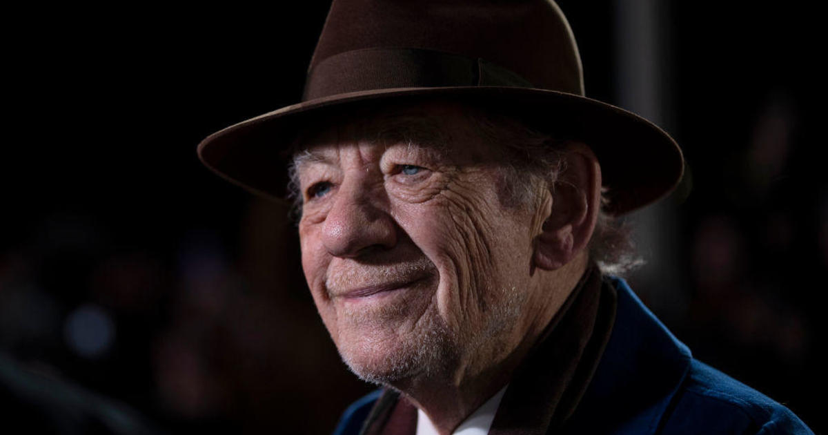 Actor Ian McKellen hospitalized after falling off stage in London