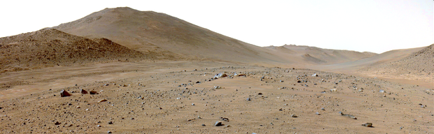 NASA rover discovers mysterious light-toned boulder "never observed before" on Mars
