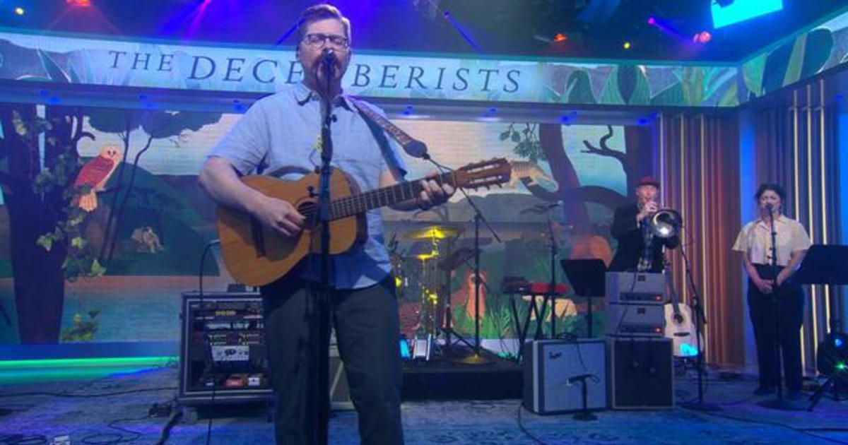 Saturday Sessions: The Decemberists perform "All I Want Is You"