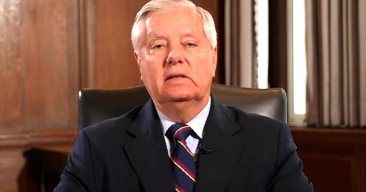 Sen. Lindsey Graham says "we did lose momentum" in Ukraine training amid aid delay