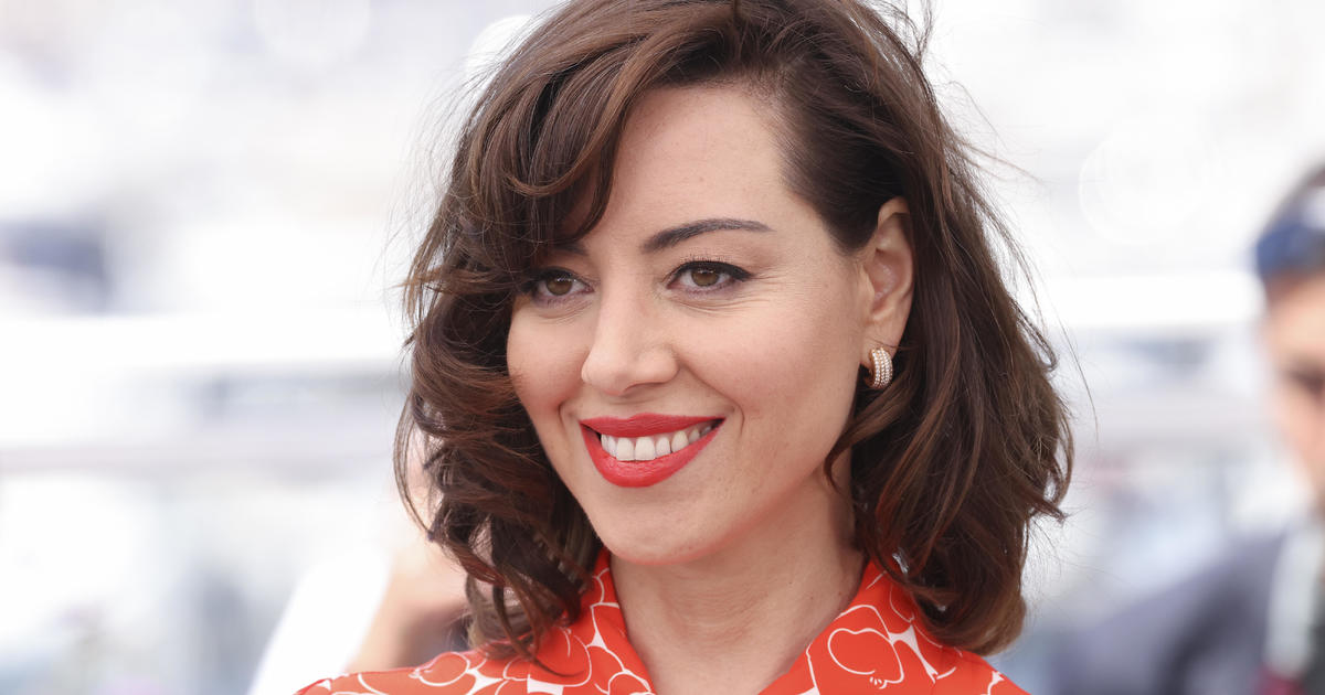 Aubrey Plaza tore her ACL before attending the WNBA All-Star game