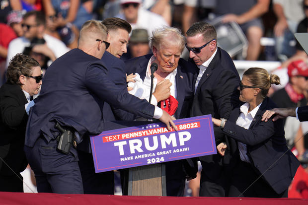 Trump rally attendees react to shooting: "I thought it was firecrackers"