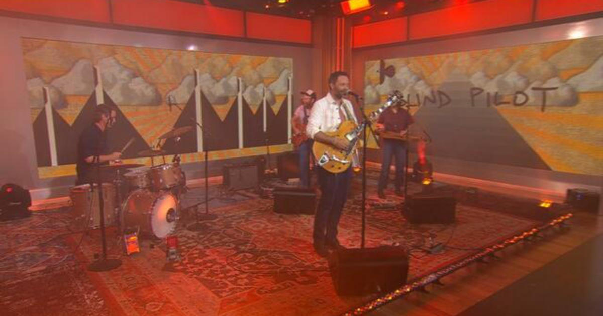 Saturday Sessions: Blind Pilot performs "Brave"