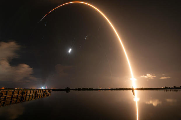 SpaceX launches 21 Starlink satellites, but rocket's first stage crashes on landing barge