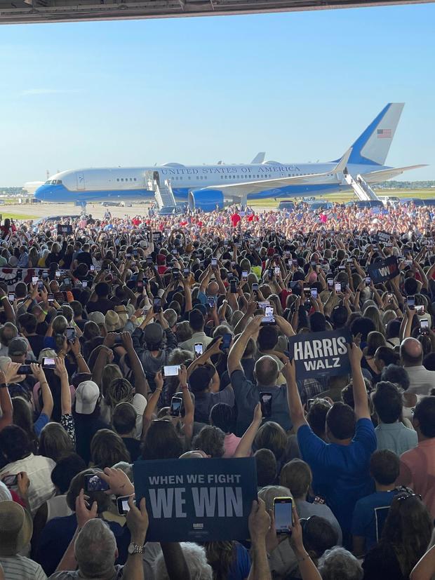 Trump falsely claims Harris campaign used AI to fake crowd in Detroit