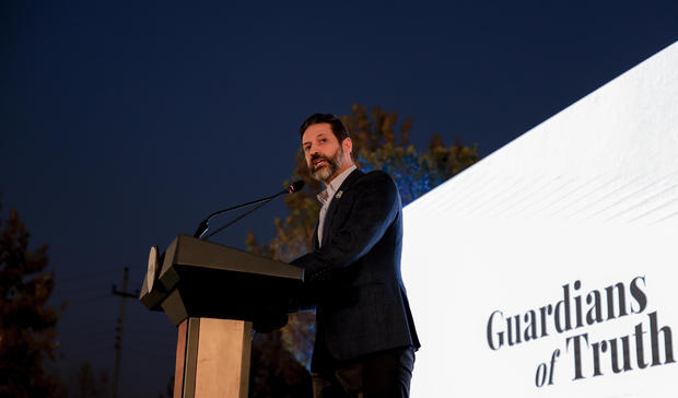 iraq-journalist-monument-qubad-talabani.jpg 