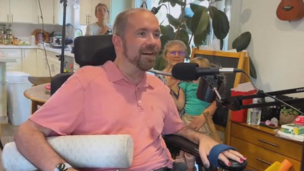 Researchers use artificial intelligence to help ALS patient speak again