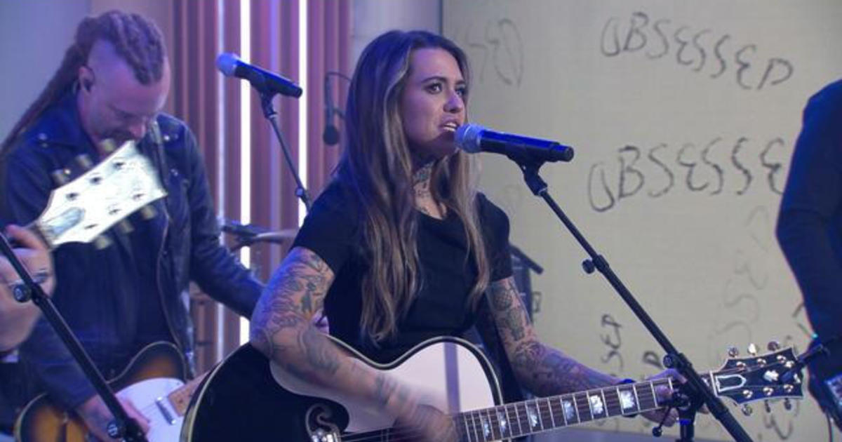 Saturday Sessions: Morgan Wade performs "Total Control"