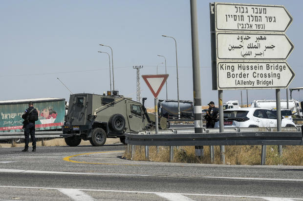 Shooting at Allenby Bridge Crossing between West Bank and Jordan kills 3 Israelis