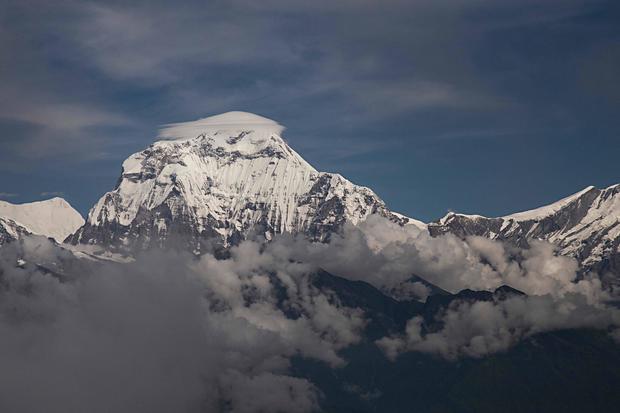 5 Russian climbers fall to their deaths on the world's 7th-highest peak, expedition group says