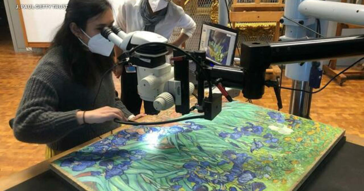 New technology creates unique view of famous Van Gogh painting