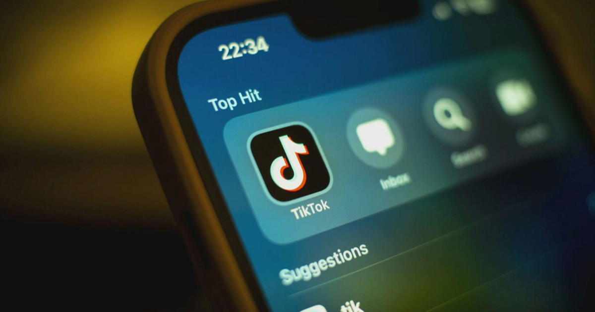 Trump asks Supreme Court to pause potential TikTok ban