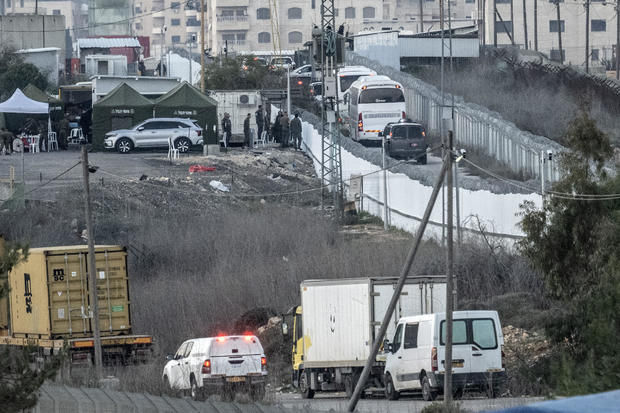 3 Israeli hostages freed, but Netanyahu blasts Hamas for "shocking scenes," delays Palestinian prisoner release