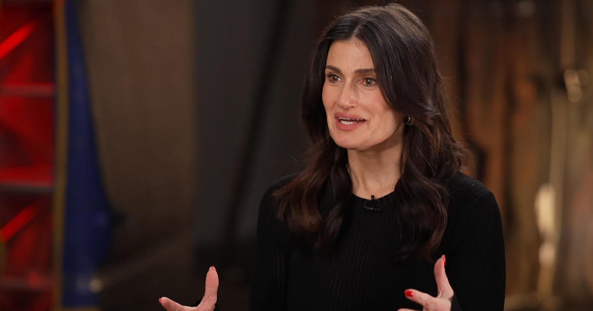 Extended interview: Idina Menzel