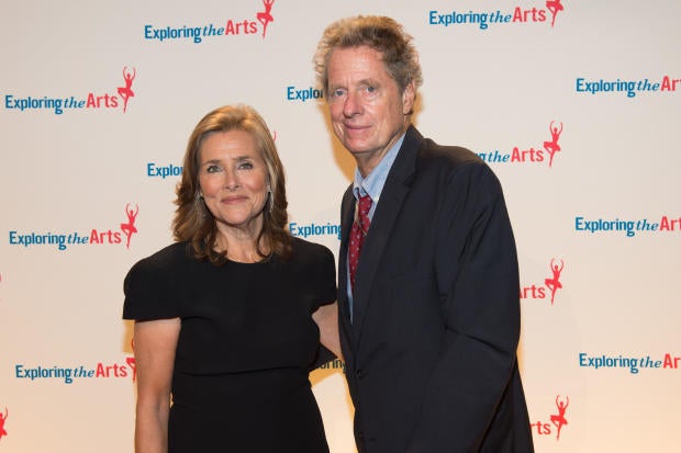 Meredith Vieira's husband Richard Cohen, who lived for five decades with multiple sclerosis, dies at 76