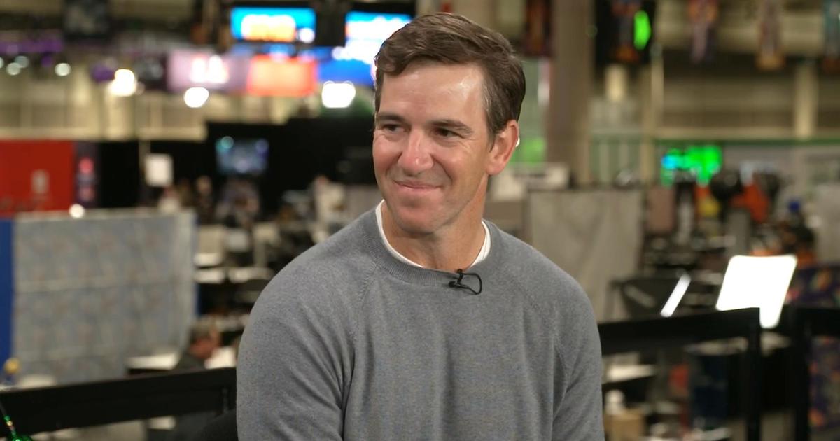 Eli Manning breaks down Super Bowl matchup and how players prepare