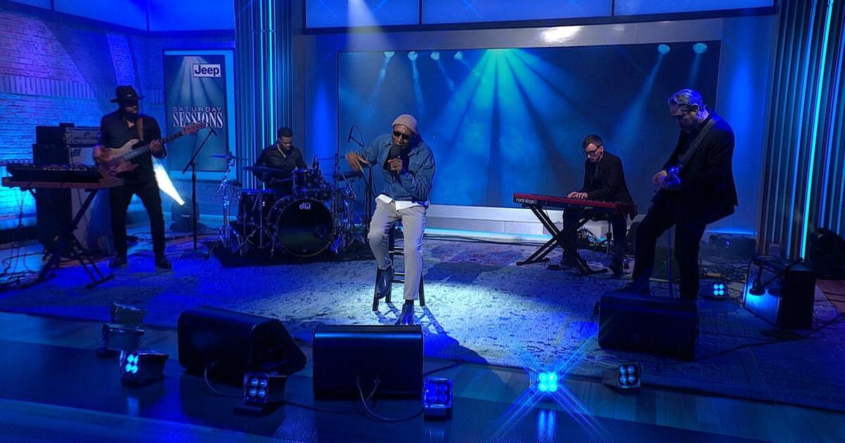 Saturday Sessions: Aloe Blacc performs "Don't Go Alone"