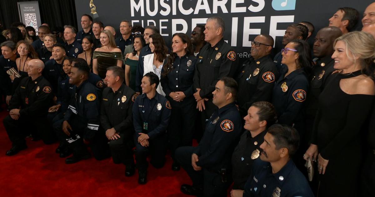 Stars shine at Grammy Awards as first responders battling wildfires are recognized