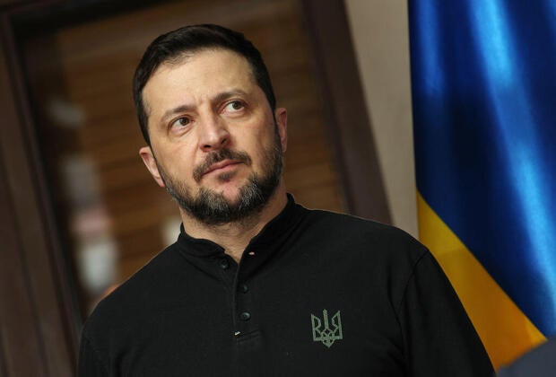 Ukraine's President Zelenskyy calls for the creation of the "armed forces of Europe" amid new line by Washington