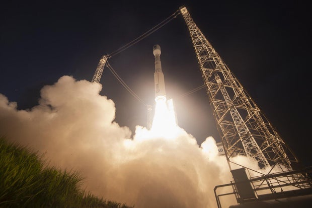 Satellite launches on mission to "weigh" the world's 1.5 trillion trees
