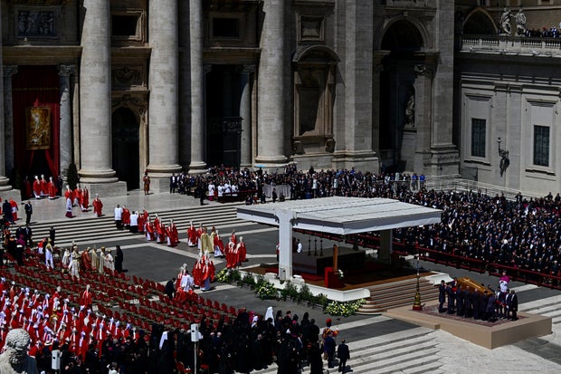 VATICAN-RELIGION-POPE-FUNERAL 