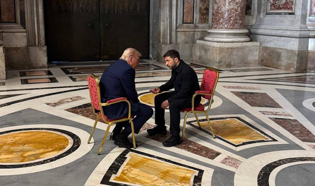 President Trump and Ukrainian President Volodymyr Zelenskyy meet at the Vatican 